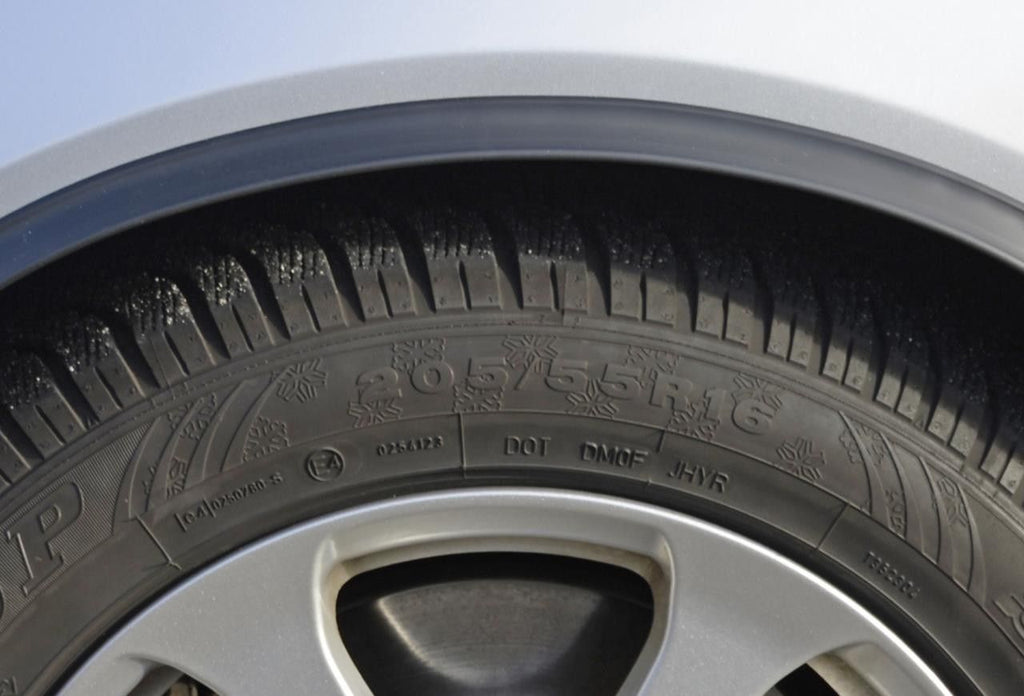 Fender flares 30 mm 4 pieces á 2 meters (made of black hard rubber)