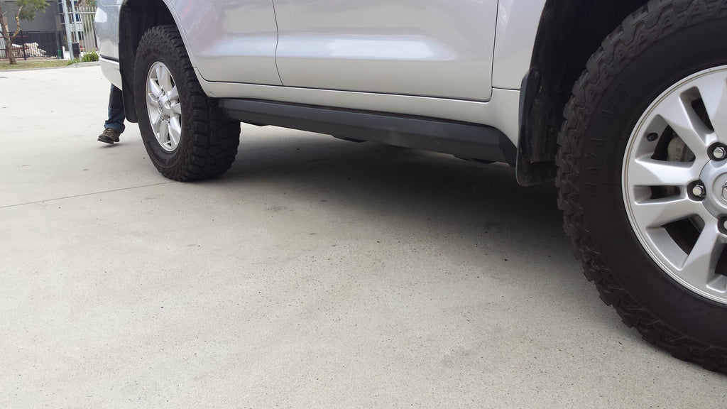 ClearView Electronic Running Boards - Toyota Land Cruiser 200