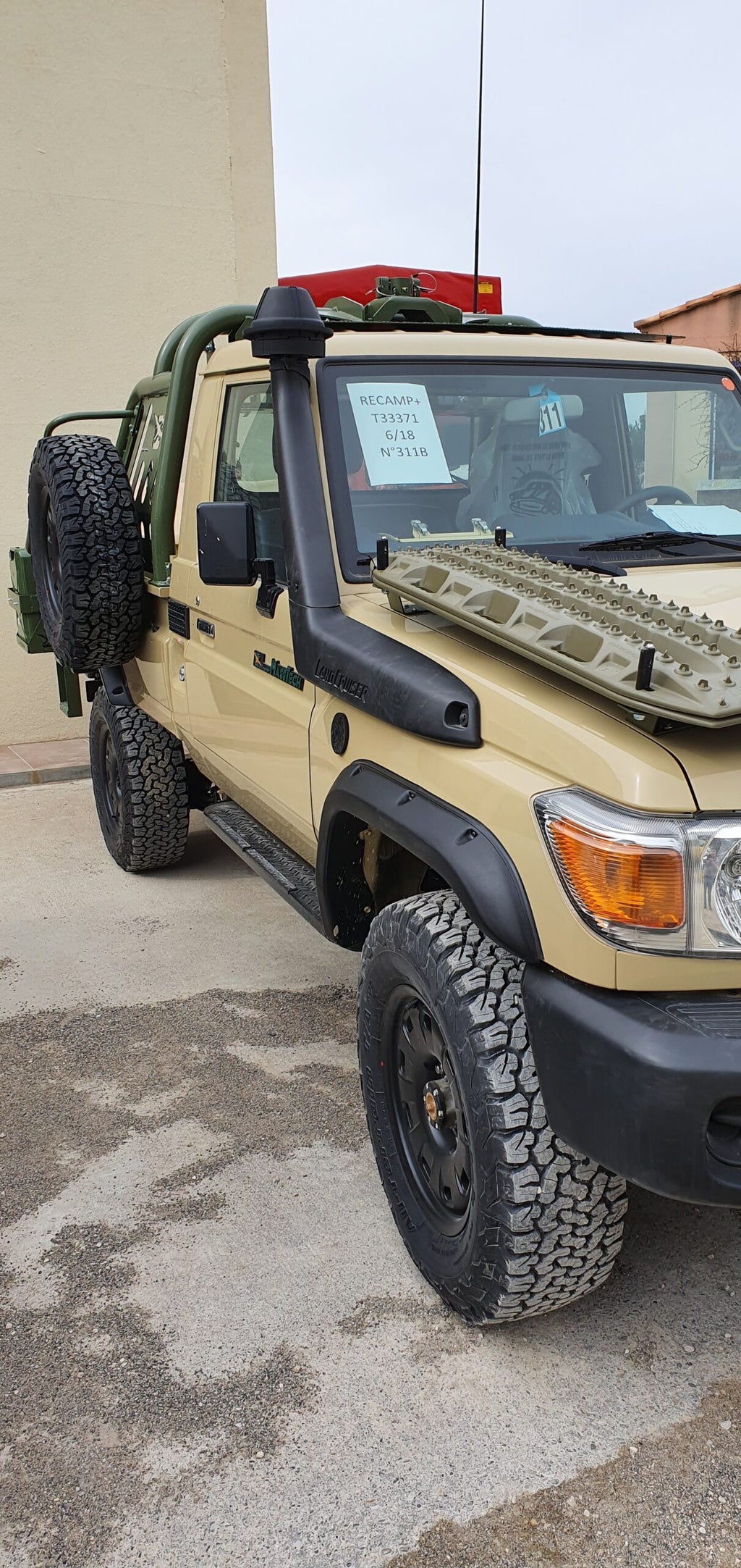 Kut Snake fender flares Toyota Landcruiser 79 Series DoubleCap - 50 mm width