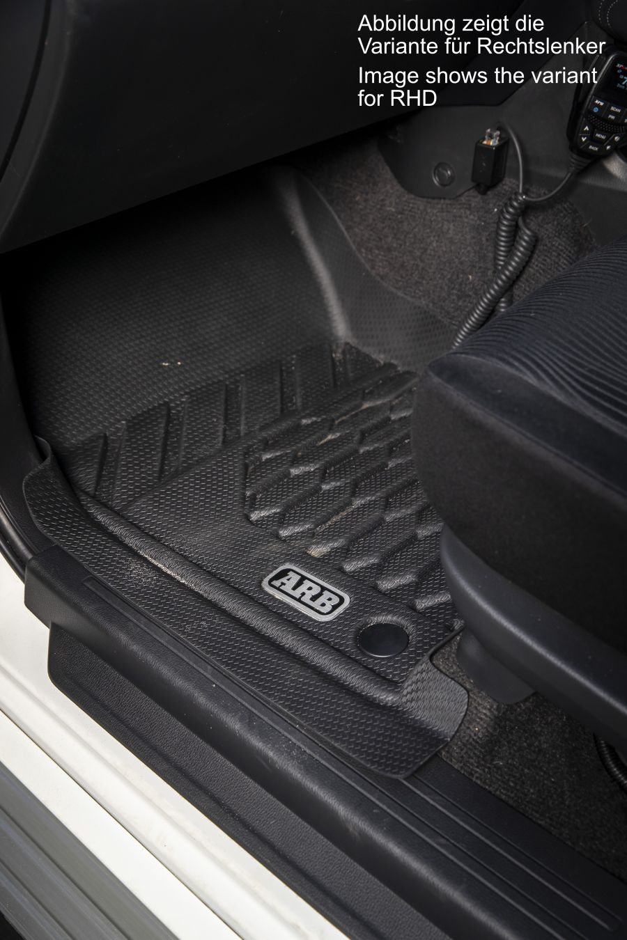 ARB floor mat Toyota Hilux (from 2015) Double Cab, front and rear, LHD