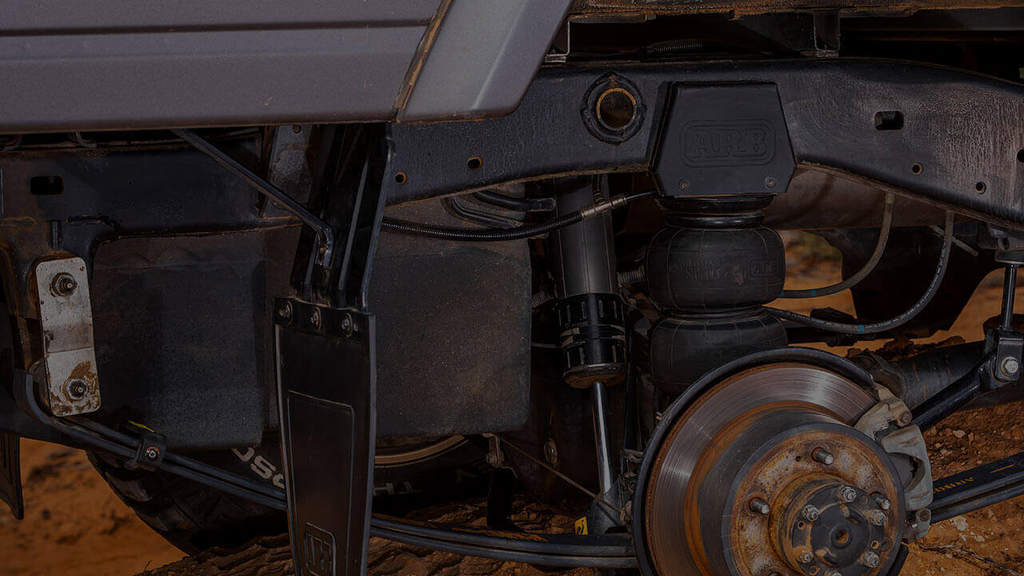 OME BP51 - 3.5 ton lift kit +5 cm including air support - Toyota Hilux Revo (from 2015-)