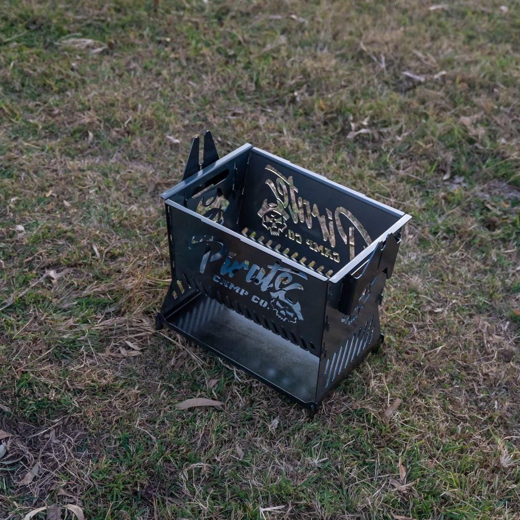 The ultimate foldable BBQ fire pit - Pirate CAMP CO.