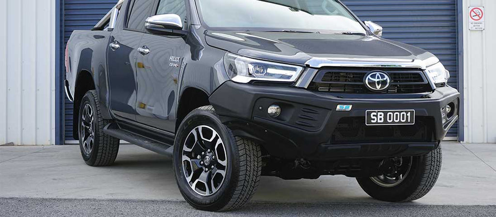 ARB Stealthbar HD winch bumper for Toyota Hilux (from 2015+) with certificate, fog lights, mounting kit