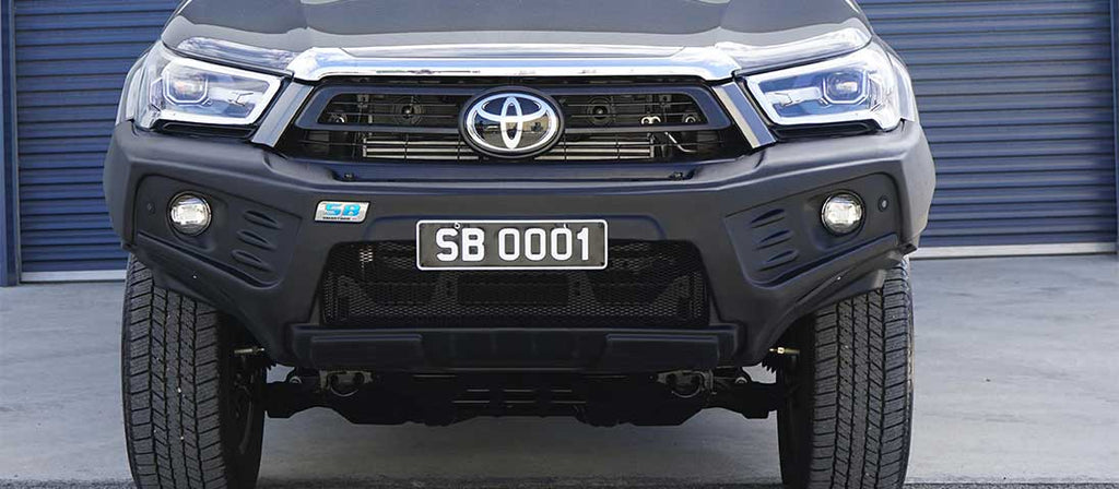 ARB Stealthbar HD winch bumper for Toyota Hilux (from 2015+) with certificate, fog lights, mounting kit