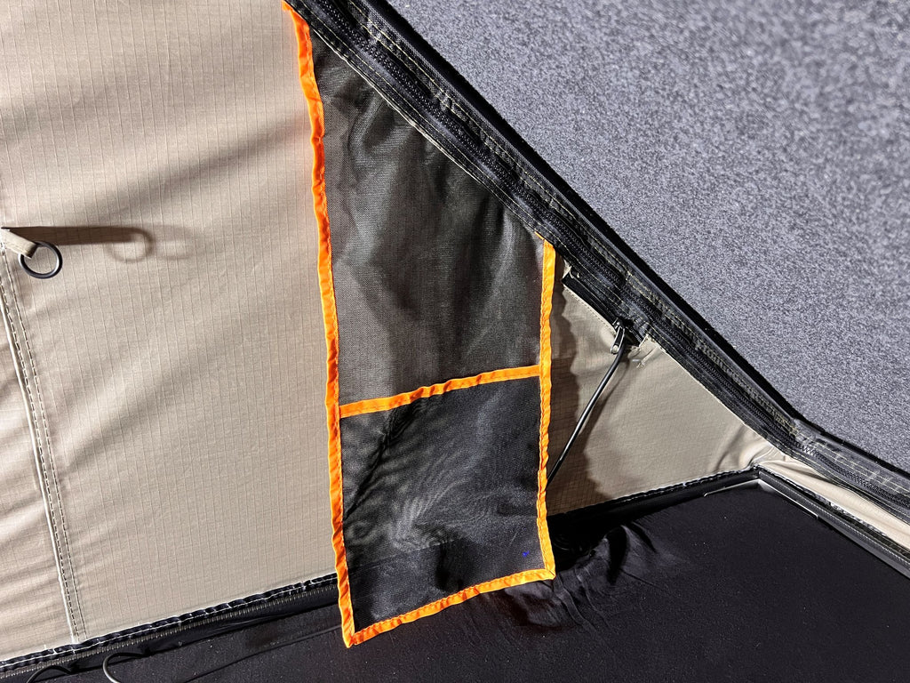 CampBoss4×4 roof tent BossTent 2200mmx1380mm