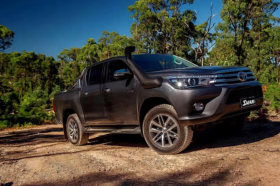 SAFARI Snorkel V-SPEC Toyota Hilux (from 2016-) (Wide Body)