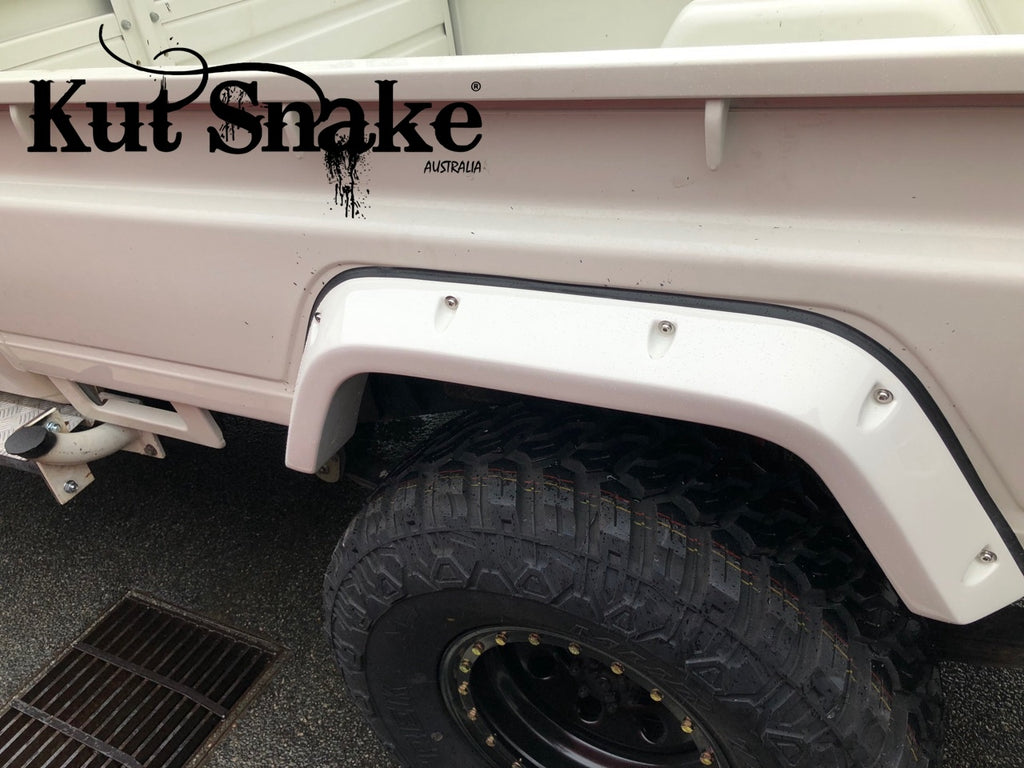 Kut Snake fender flares Toyota Landcruiser 79 Series SingleCap (from 2007) - 50 mm width