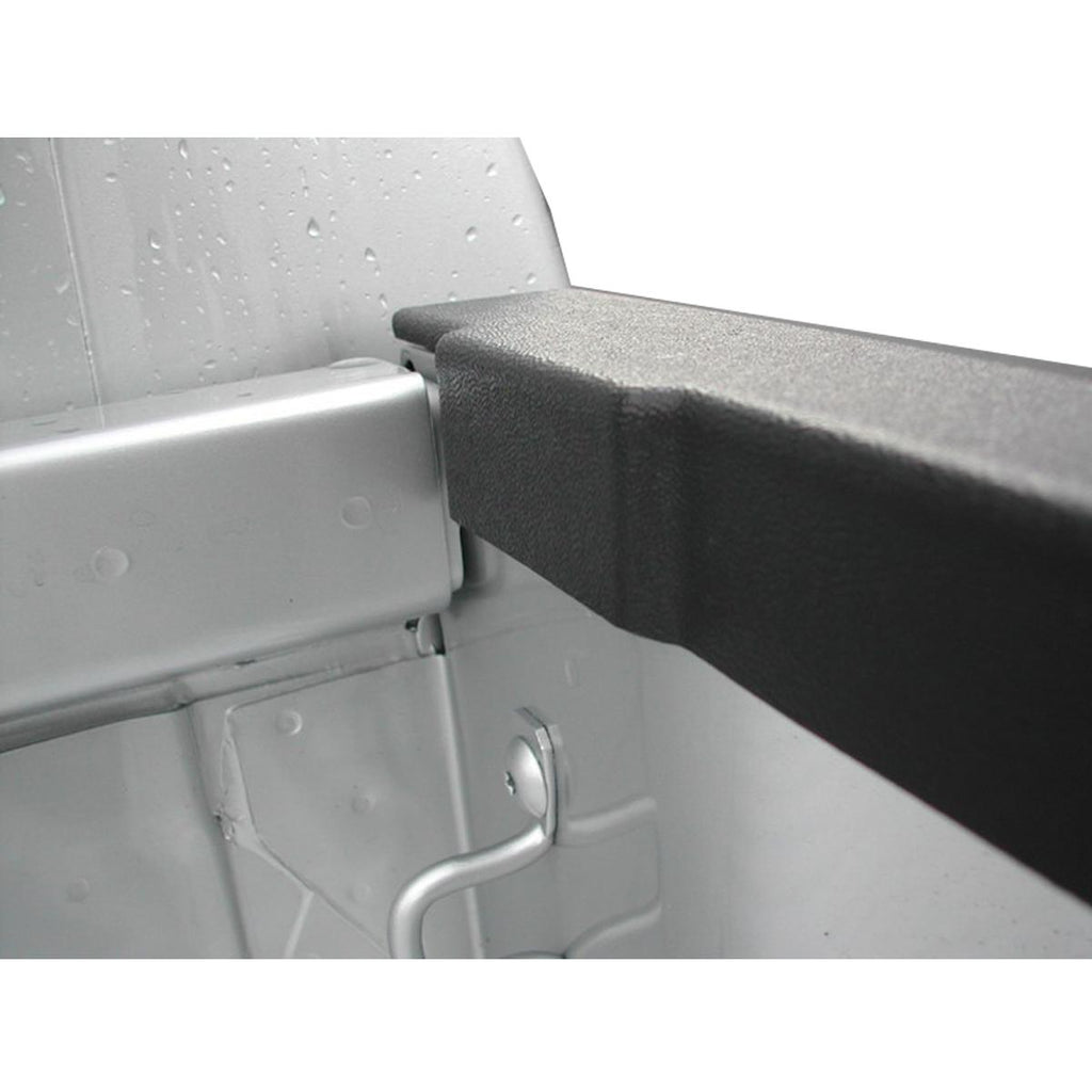 AEROKLAS Extra strong loading sill protection Toyota Hilux from 2016- (Doka)