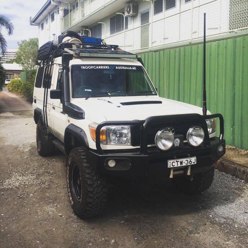 Kut Snake fender flares Toyota Landcruiser 78 Series (2007-2024) - 50 mm wide