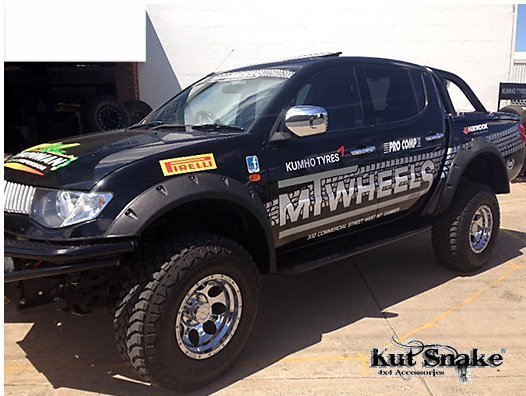 Kut Snake fender flares Mitsubishi L200 Monster (ML/MN) - 95mm width - textured surface