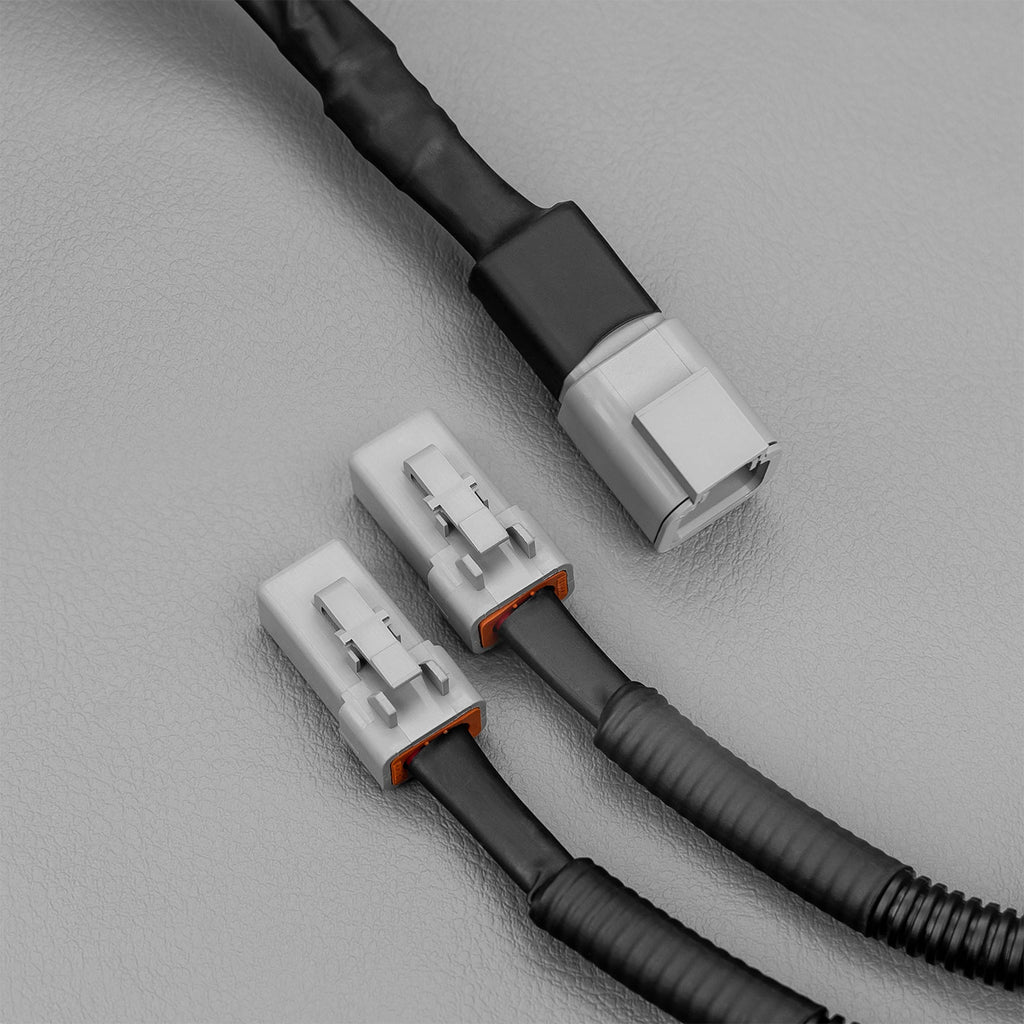 STEDI 2 to 1 adapter DT/DTP connector/distributor | 2 lights with 1 wiring harness (1.5m)