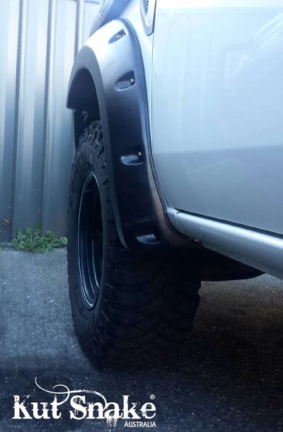 Kut Snake fender flares Ford Ranger PJ/PK - 75mm width - textured surface