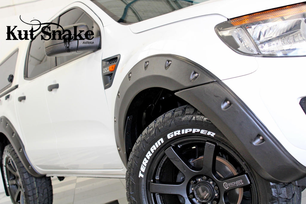 Kut Snake fender flares Ford Ranger PX1 Slim - 40 mm width - structured surface