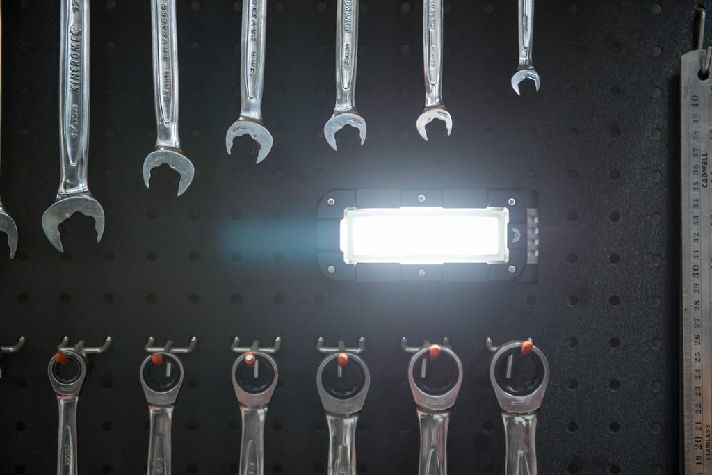 STEDI T1000 LED work & camping lamp