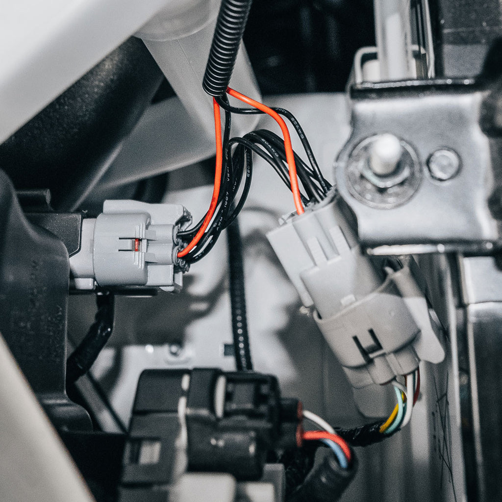STEDI Toyota Hilux (Bi-LED, from 2015-) high beam adapter