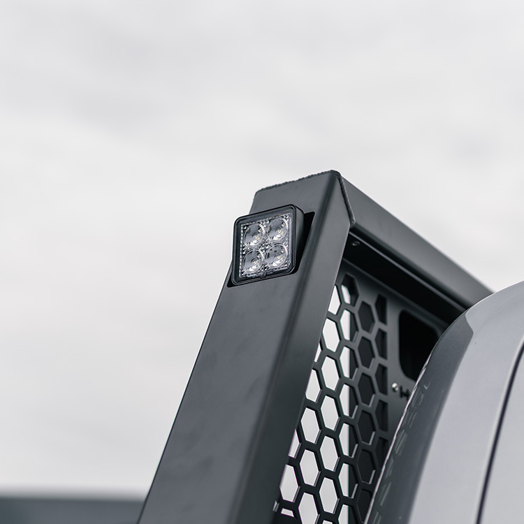 TUS-Offroad - DR2 Headboard & Arbeitsscheinwerfer