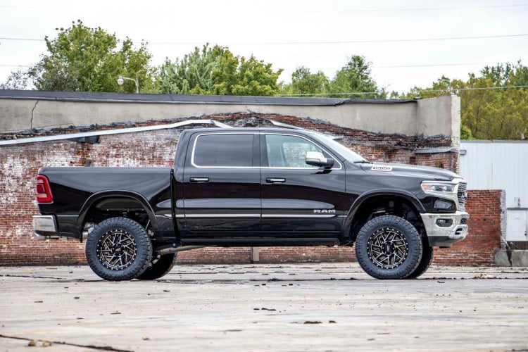 Rough Country 5 Zoll Fahrwerk für Dodge/RAM 1500 4WD (ab 2019-) - Nur für Luftfahwerk