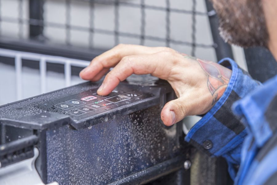 ARB Edestahl Kühlbox 60 L, "ELEMENTS" 12V/24V/220V - GPC-Offroad