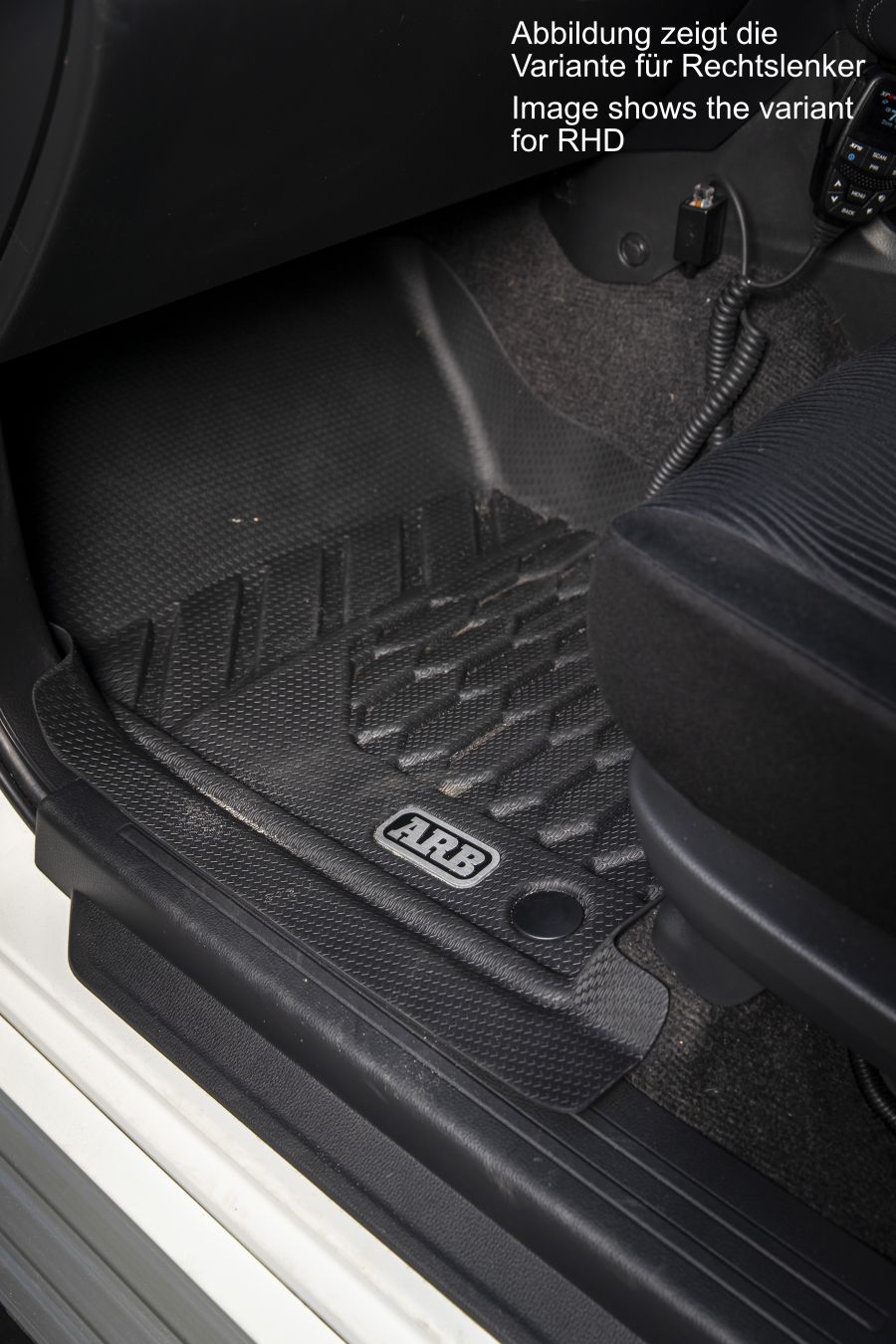 ARB floor mat Toyota Hilux '15-'22 Double Cab, front and rear, LHD