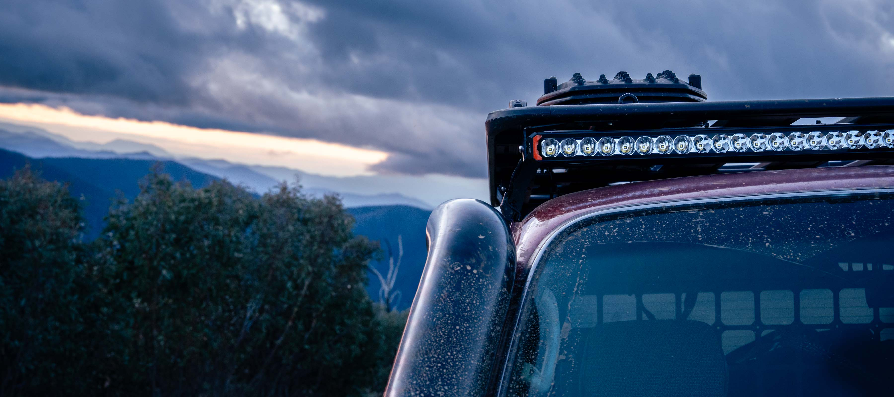 STEDI Sport Plus, Single Row, 4.3 inch, 2 LED Light Bar