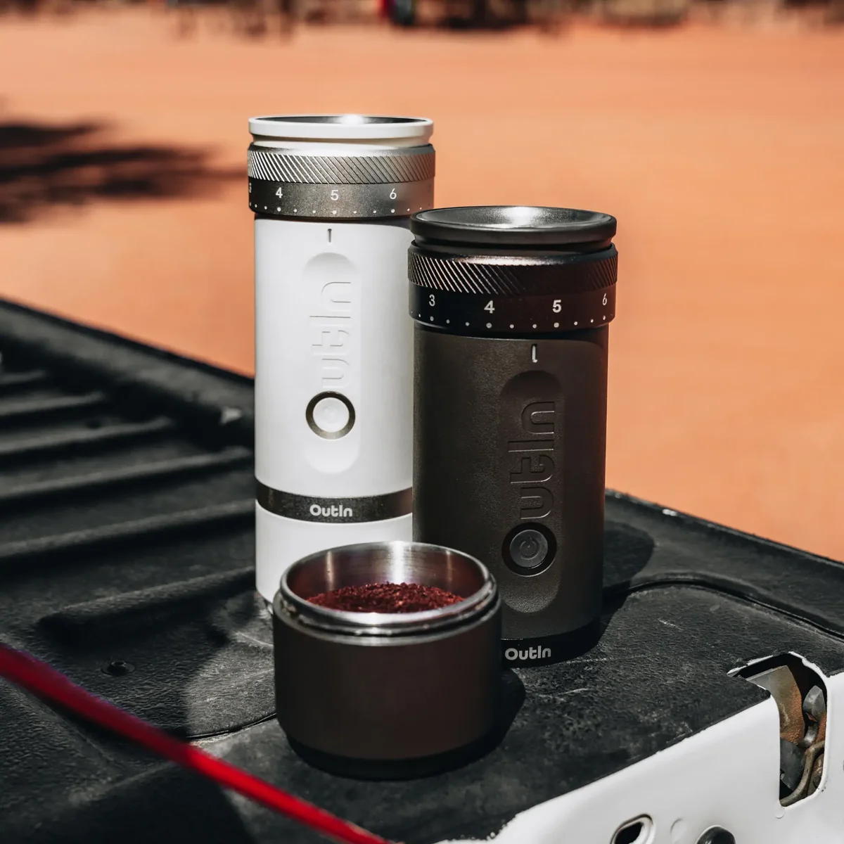 OutIn - Fino - Tragbare Kaffeemühle - Tundrabraun