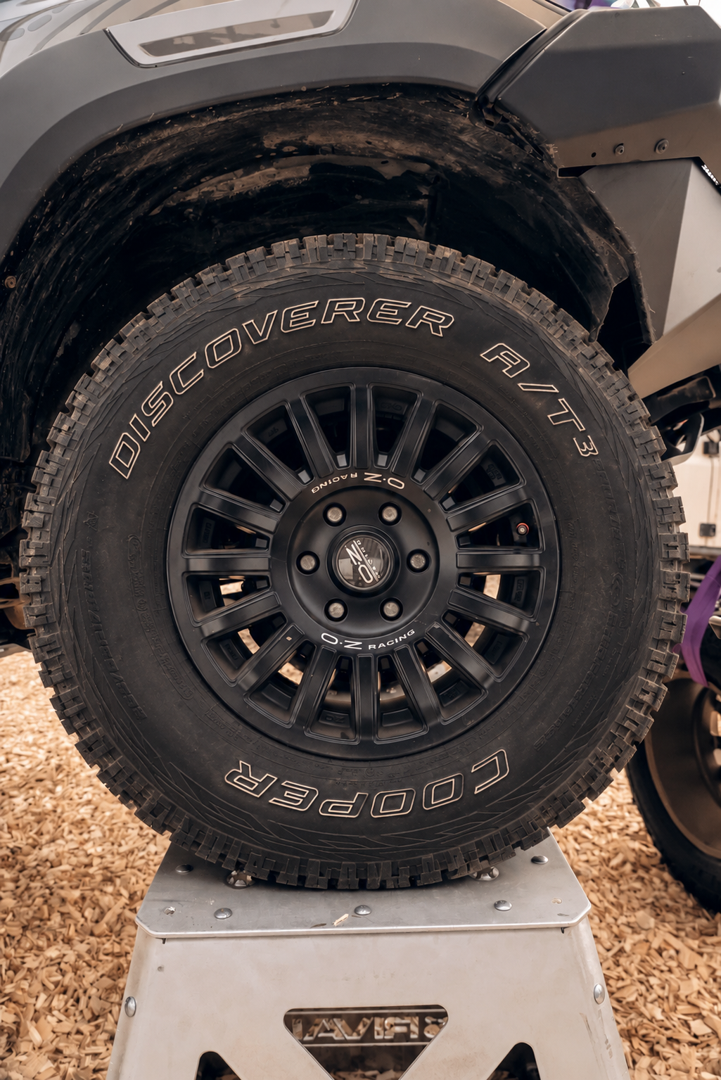 Offroad Radsatz 17" - Ford Ranger PY/PX (2011-2026) & VW Amarok T1 (ab 2023-) - Plug & Play - inkl. OZ Rally Raid & Reifen (265/65 R17)