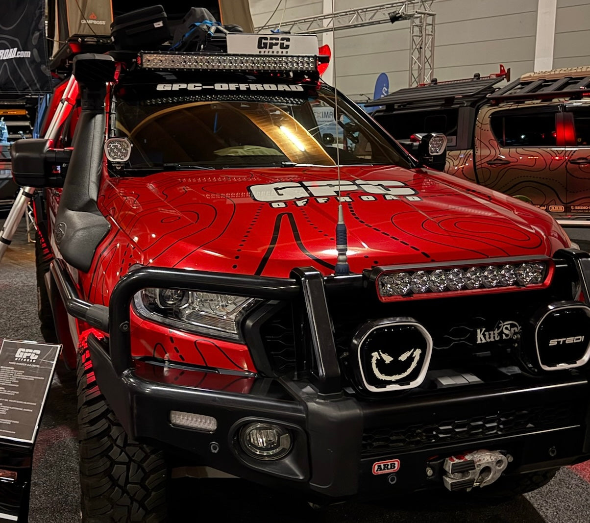 Windschutzscheibenaufkleber in Lichtgrau von GPC-Offroad