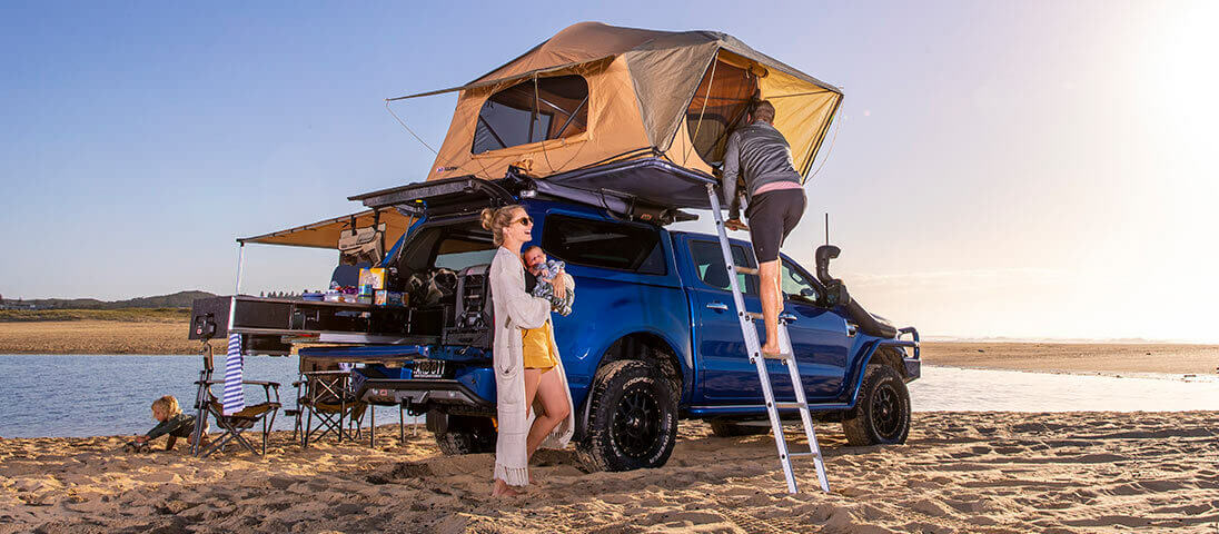 ARB Dachzelt "Flinders" 2400 X 1400 mm, Inkl. Abnehmbarer Leiter - GPC-Offroad