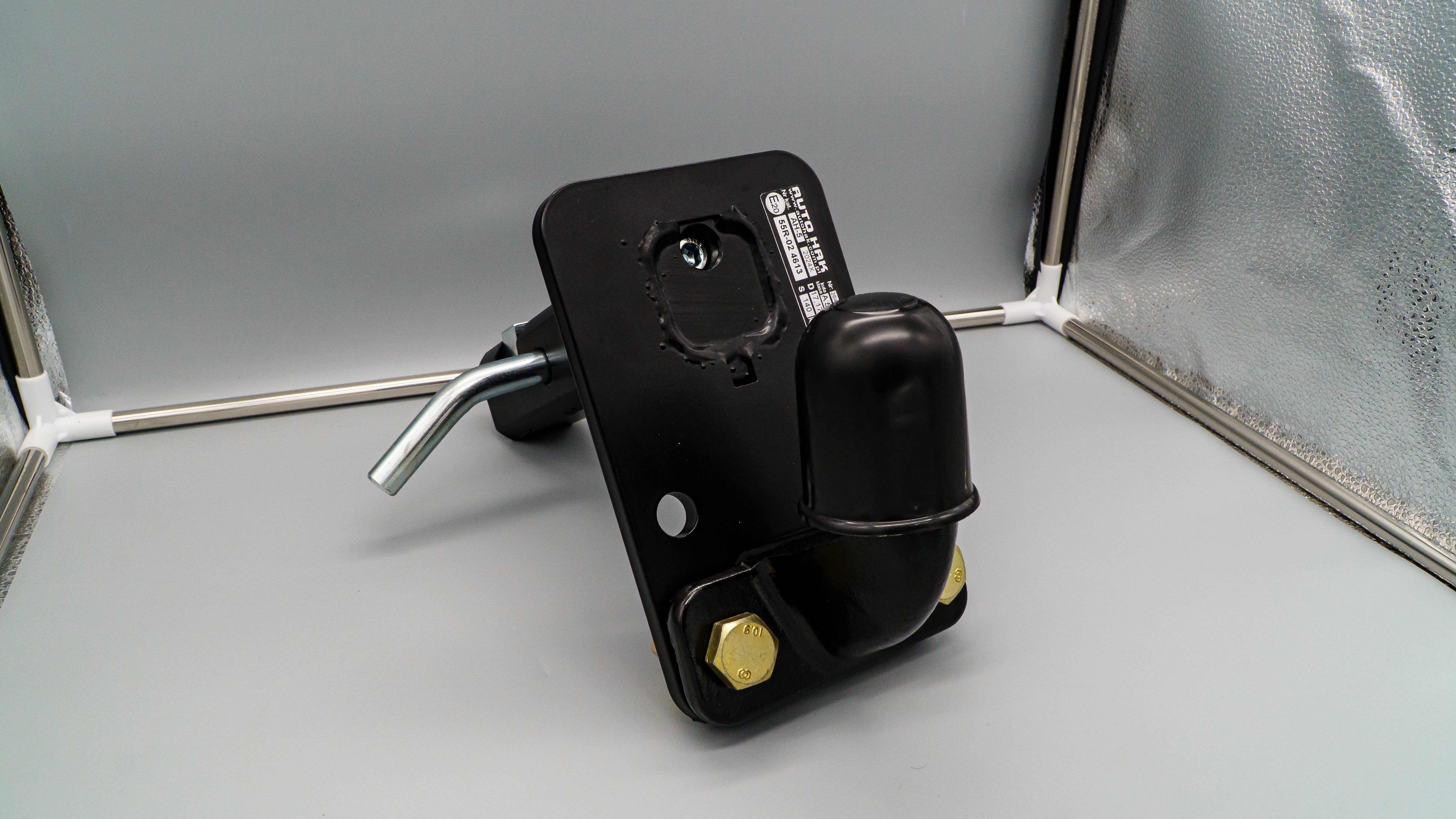 Anhängerkupplung für Vierkantaufnahme 2" mit 2-Loch-Flanschkugel