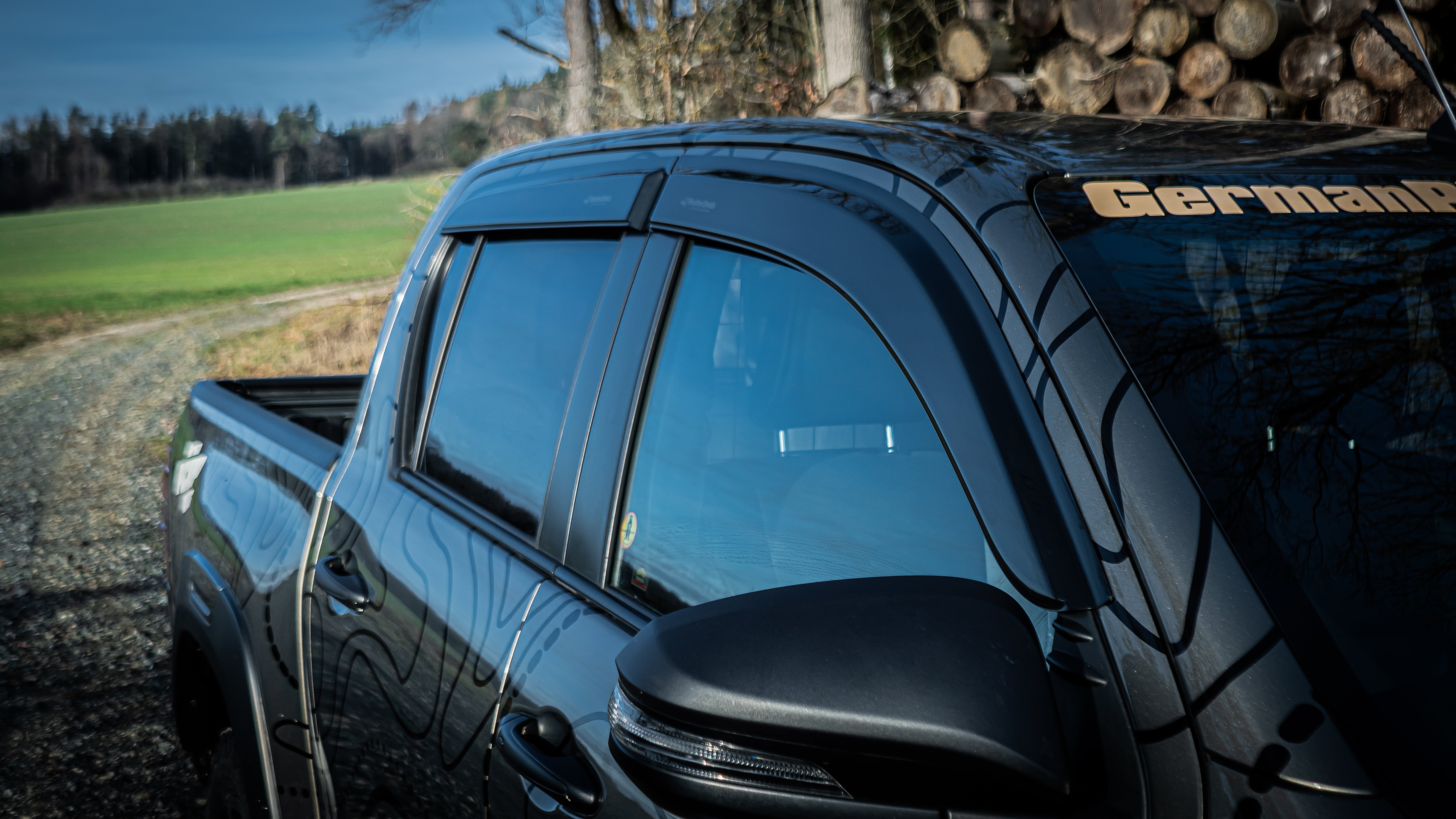 WeatherShields Windabweiser für Toyota Hilux Doppelkabiner 2015+ - GPC-Offroad