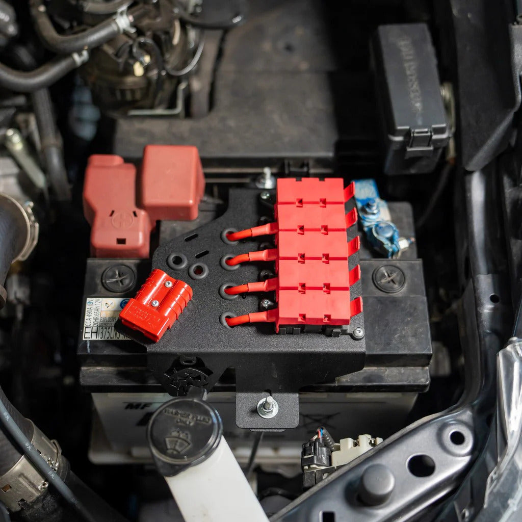 Sicherungshalter für Toyota Hilux N80 (ab 2016-) - Pirate CAMP CO. - GPC-Offroad