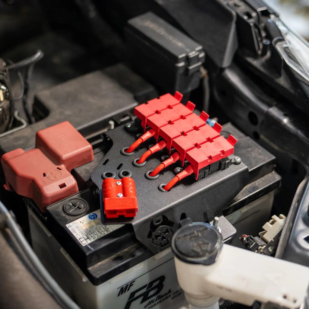 Sicherungshalter für Toyota Hilux N80 (ab 2016-) - Pirate CAMP CO. - GPC-Offroad