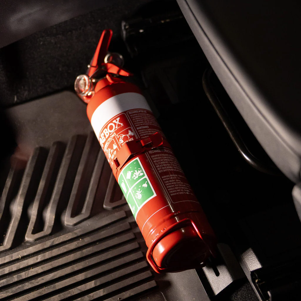 Feuerlöscherhalter Sitzkonsole für VW Amarok (ab 2022+) - Pirate CAMP CO.
