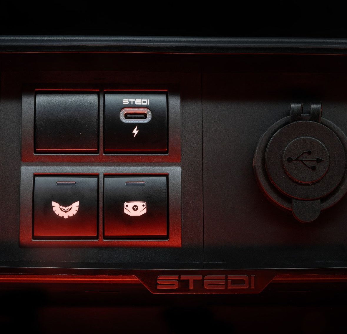 STEDI Modular Switch Panel - Toyota Landcruiser 70 Series - Mittelkonsole (Grundeinheit)