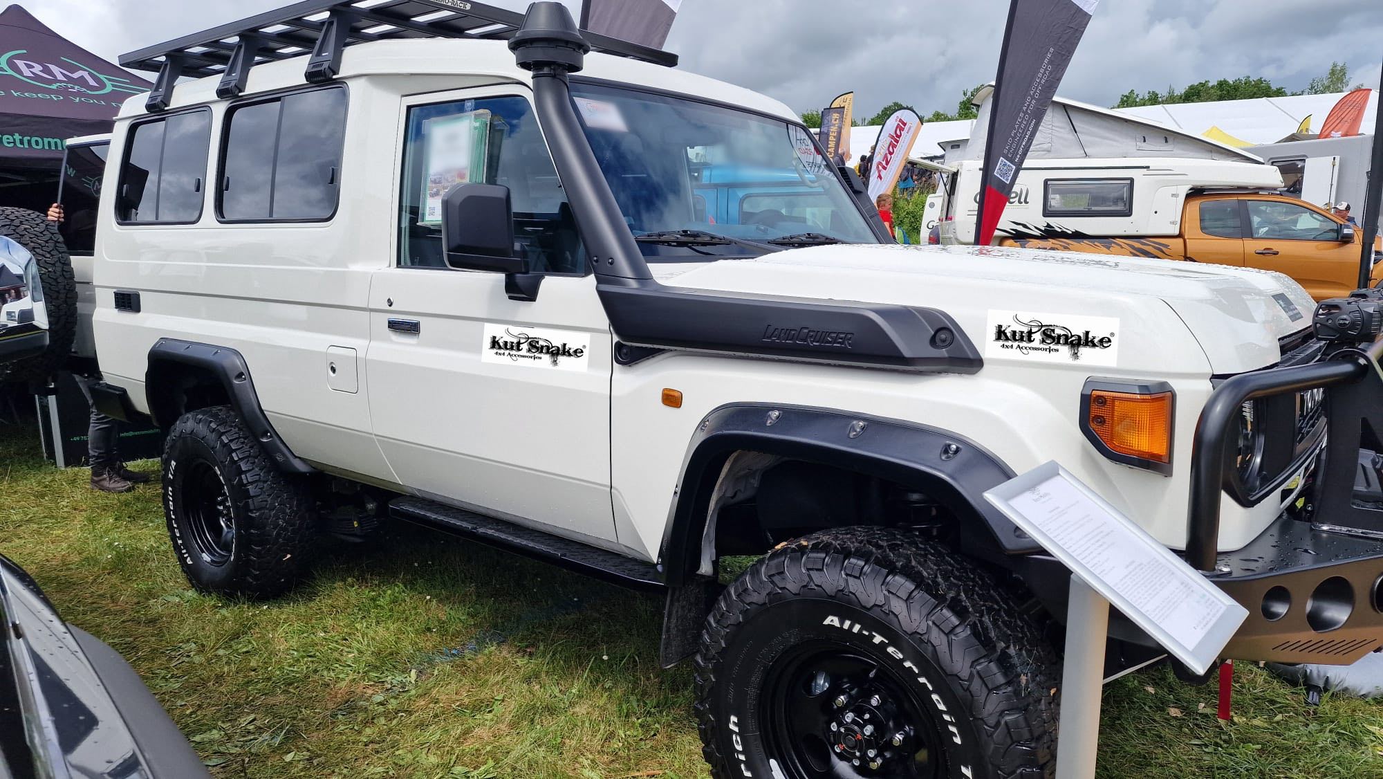 Kut Snake Kotflügelverbreiterung Toyota Landcruiser 78 Series (ab 2024-) - 50 mm Breite - GPC-Offroad