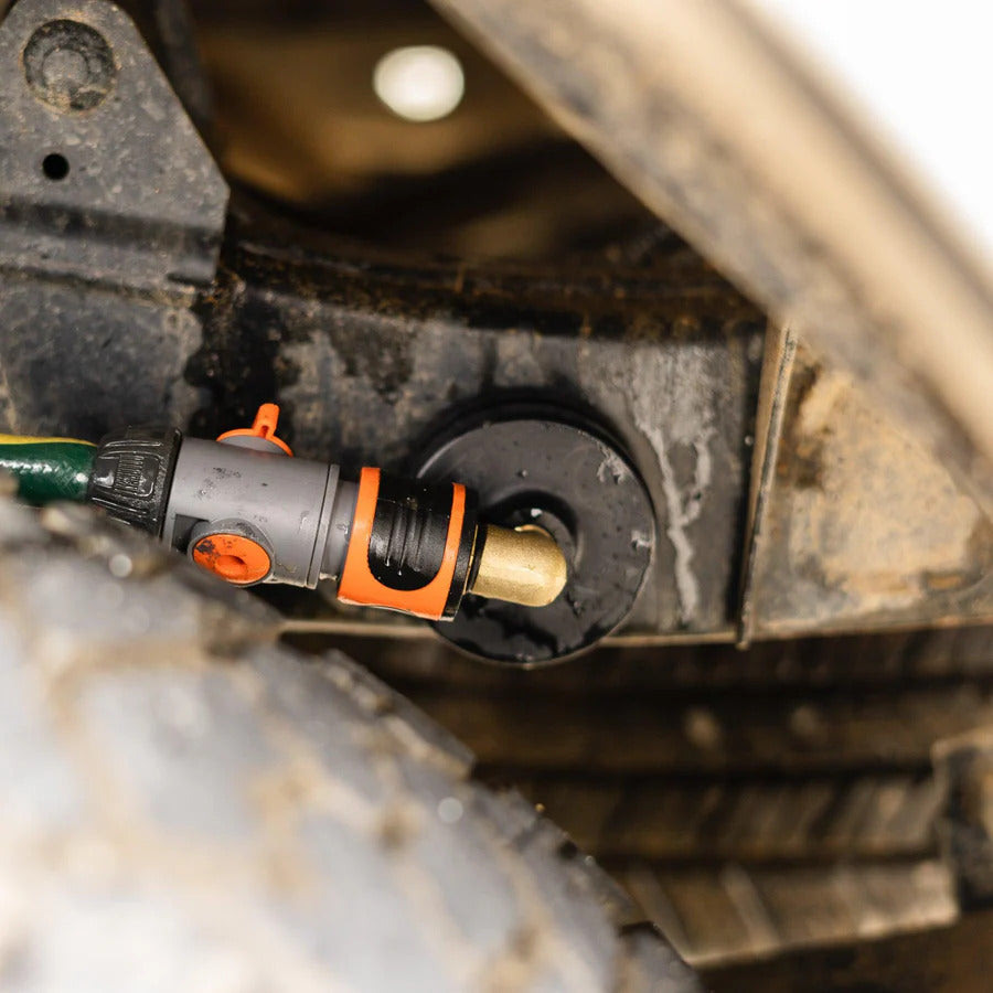 SALT SHIFT - 4x4 Magnetic Chassis Flusher
