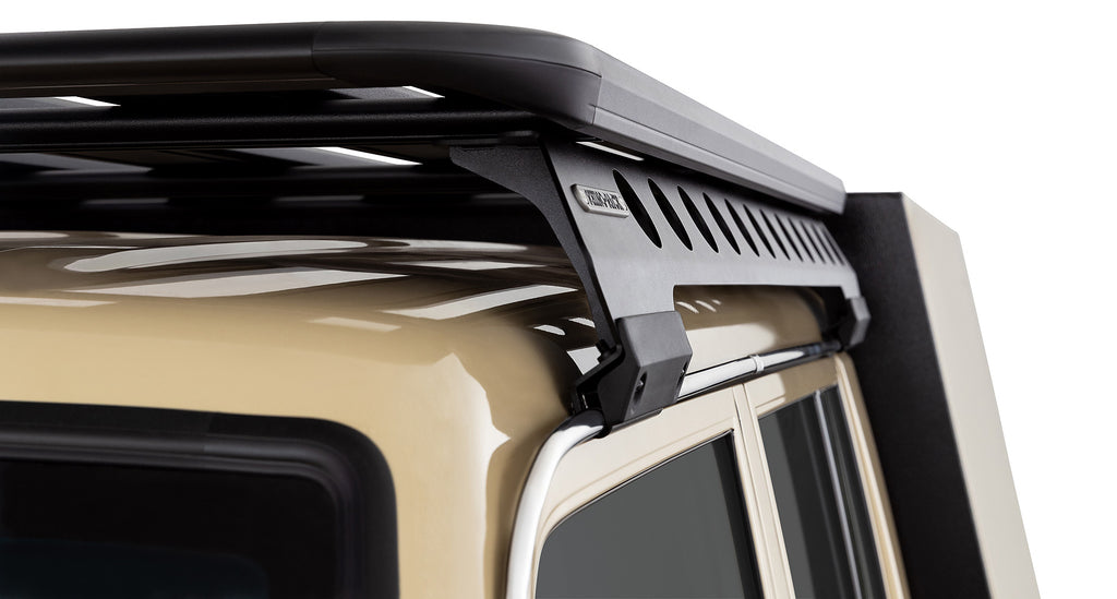 Toyota Land Cruiser J79 - Rhino Rack Pioneer 6 Plattform 1500x1380mm inkl. Backbone