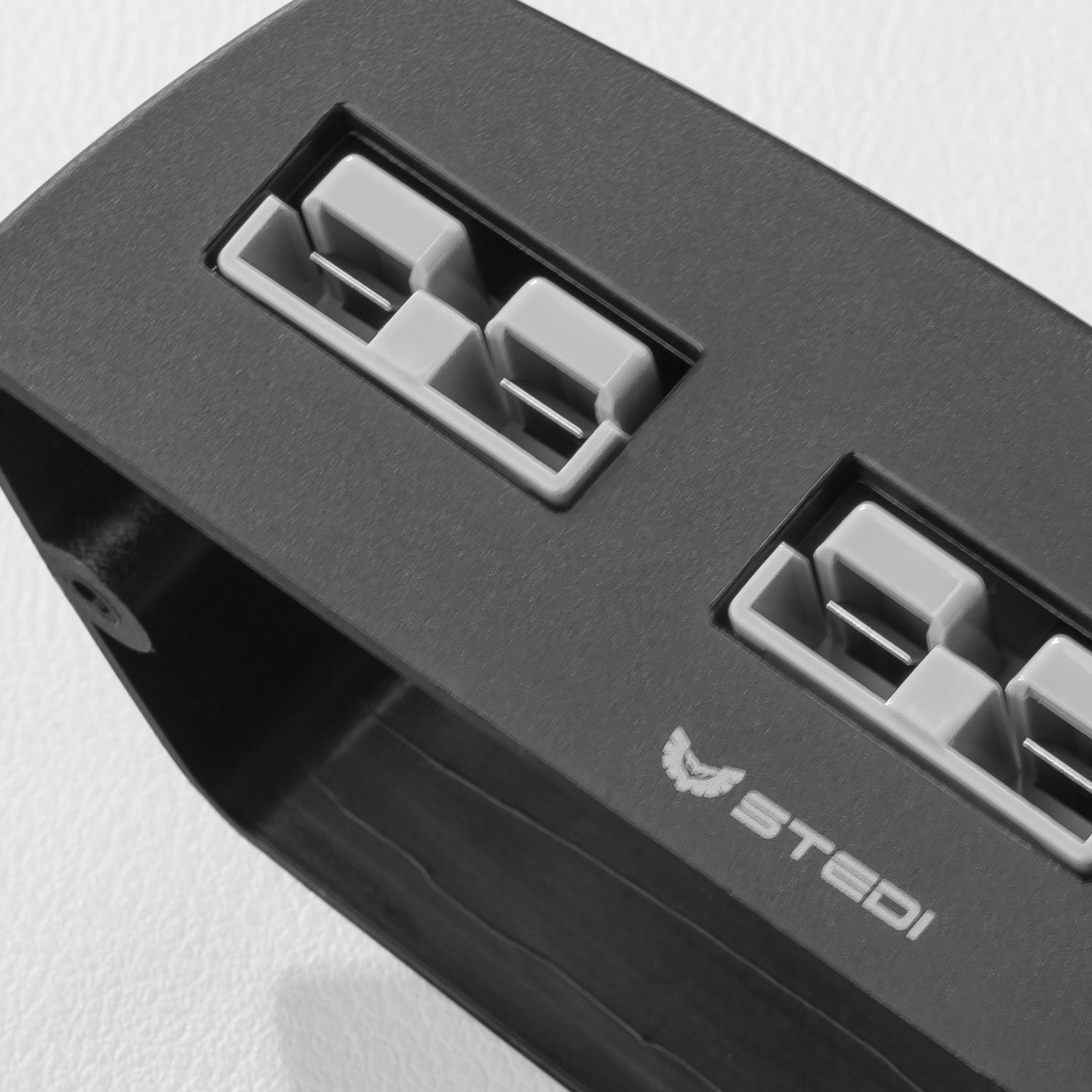 STEDI 2-way Anderson Style surface mount