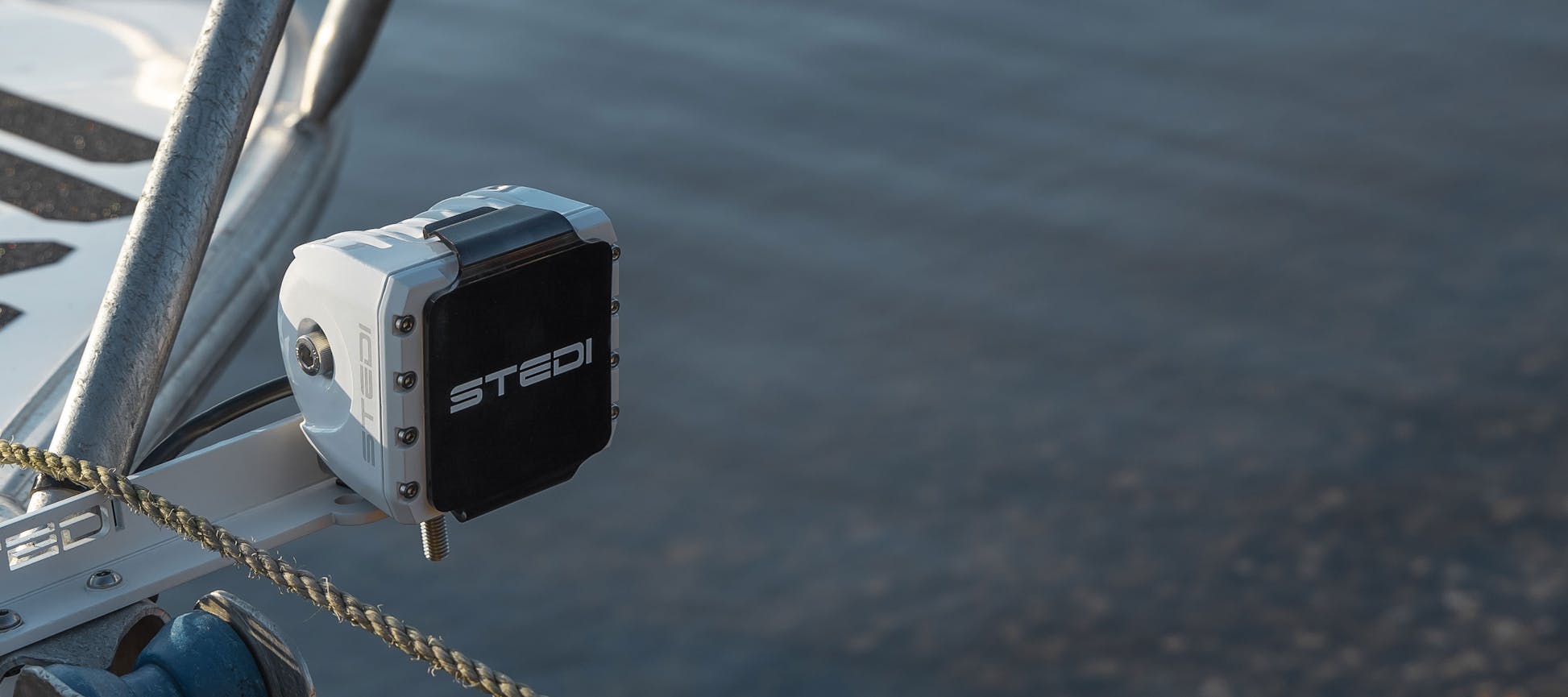 STEDI Marine C4 White Edition LED Light Cube (Flood)