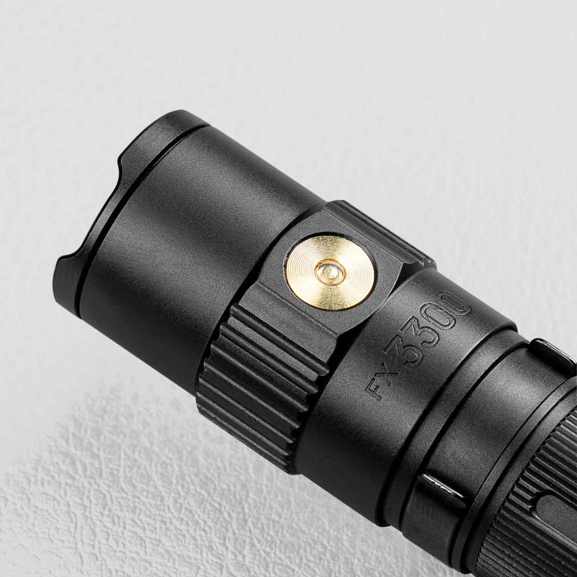 STEDI FX-3300 LED Torch - GPC-Offroad