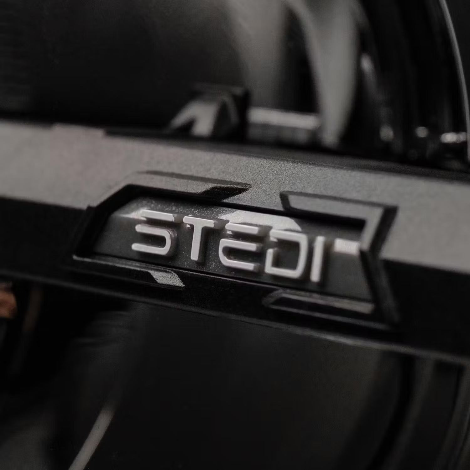 STEDI Rectangle 6x4 Inch - Black (5700K) 