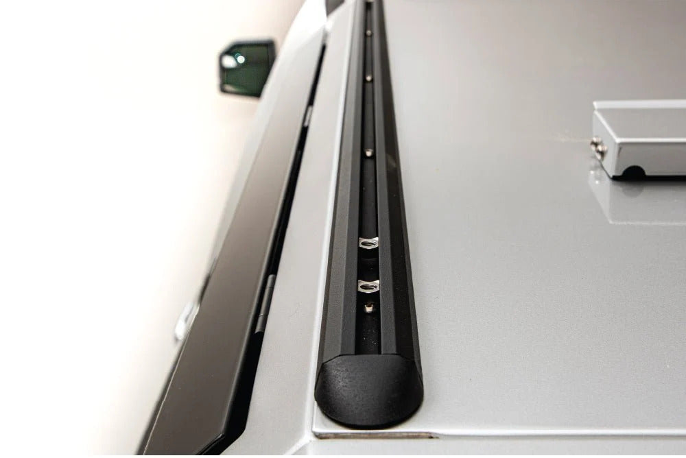 RSI EVO Adventure Edelstahl Hardtop - Toyota Hilux DoKa (2026+) - Schwarz Matt