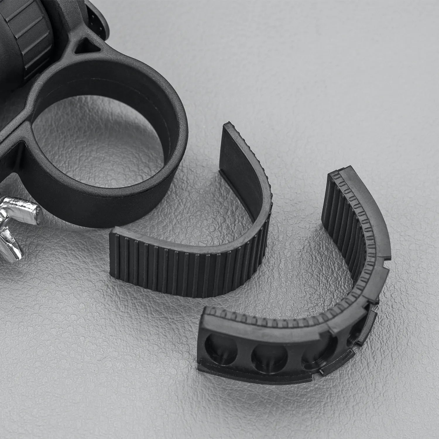 STEDI Motorrad 12V Zigarettenanzünder - Lenker montage - GPC-Offroad