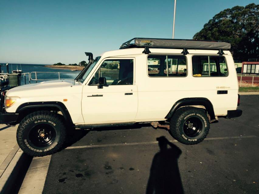 Kut Snake Kotflügelverbreiterung Toyota Landcruiser 78 Series (2007-2024) - 50 mm Breite