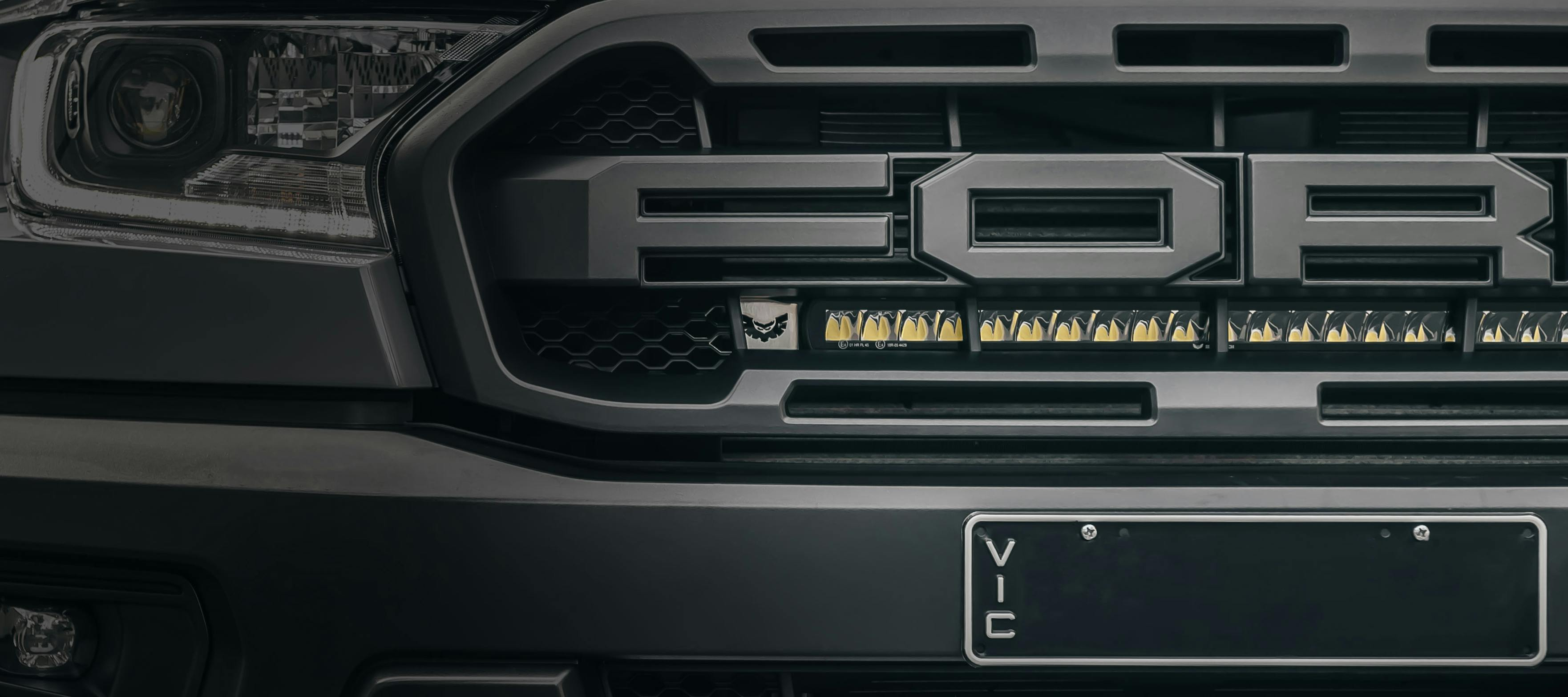 STEDI Ford Ranger Raptor PX3 Kühlergrill Befestigung mit ST1K (Gelb) + Fernlichtadapter - GPC-Offroad