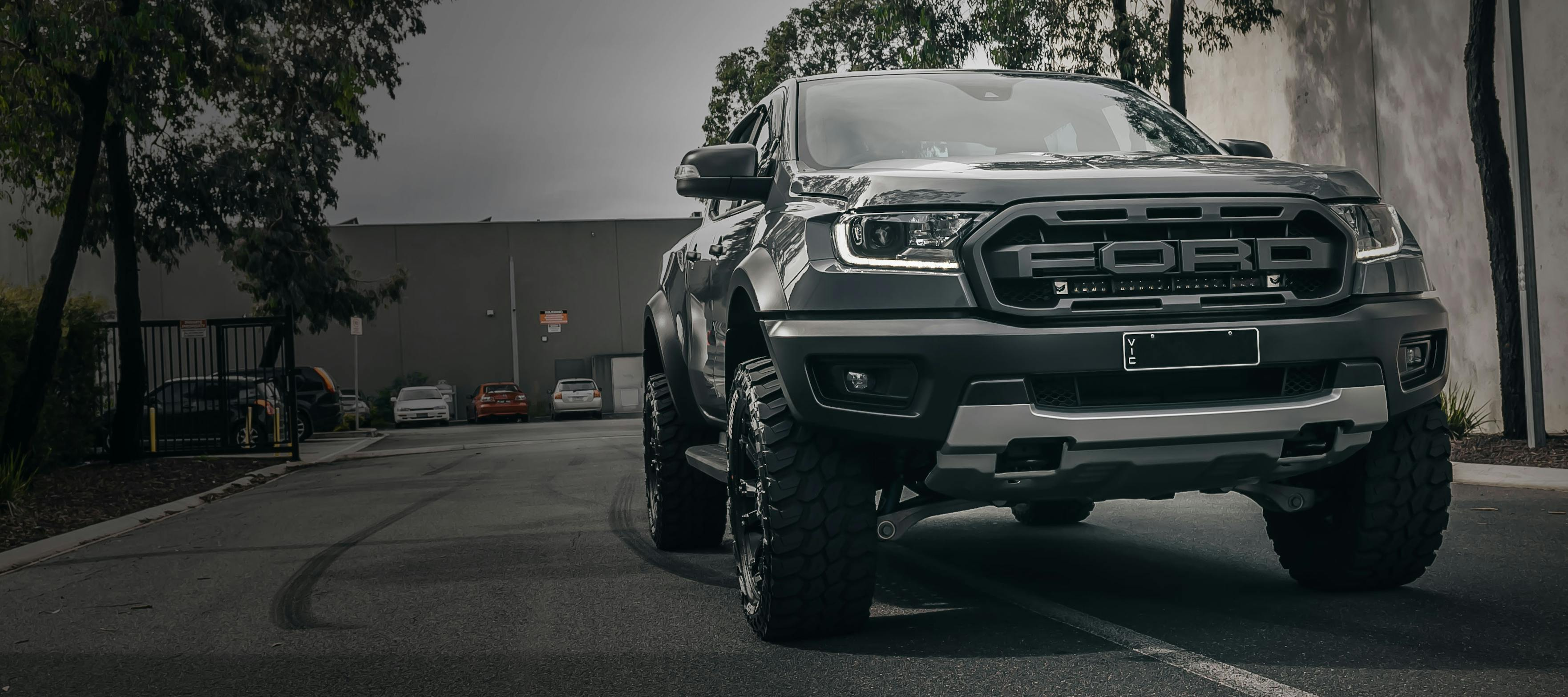 STEDI Ford Ranger Raptor PX3 Kühlergrill Befestigung mit ST3K + Fernlichtadapter - GPC-Offroad