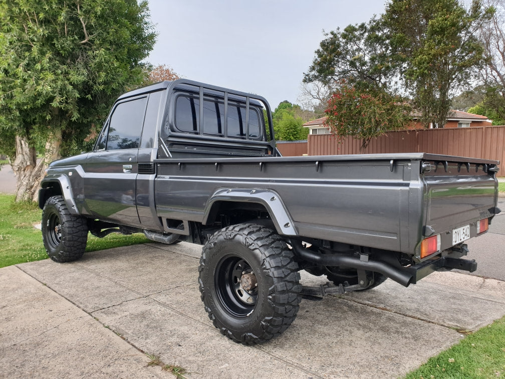 Kut Snake fender flares Toyota Landcruiser 79/75 Series SingleCap (up to 2007) - 50 mm width