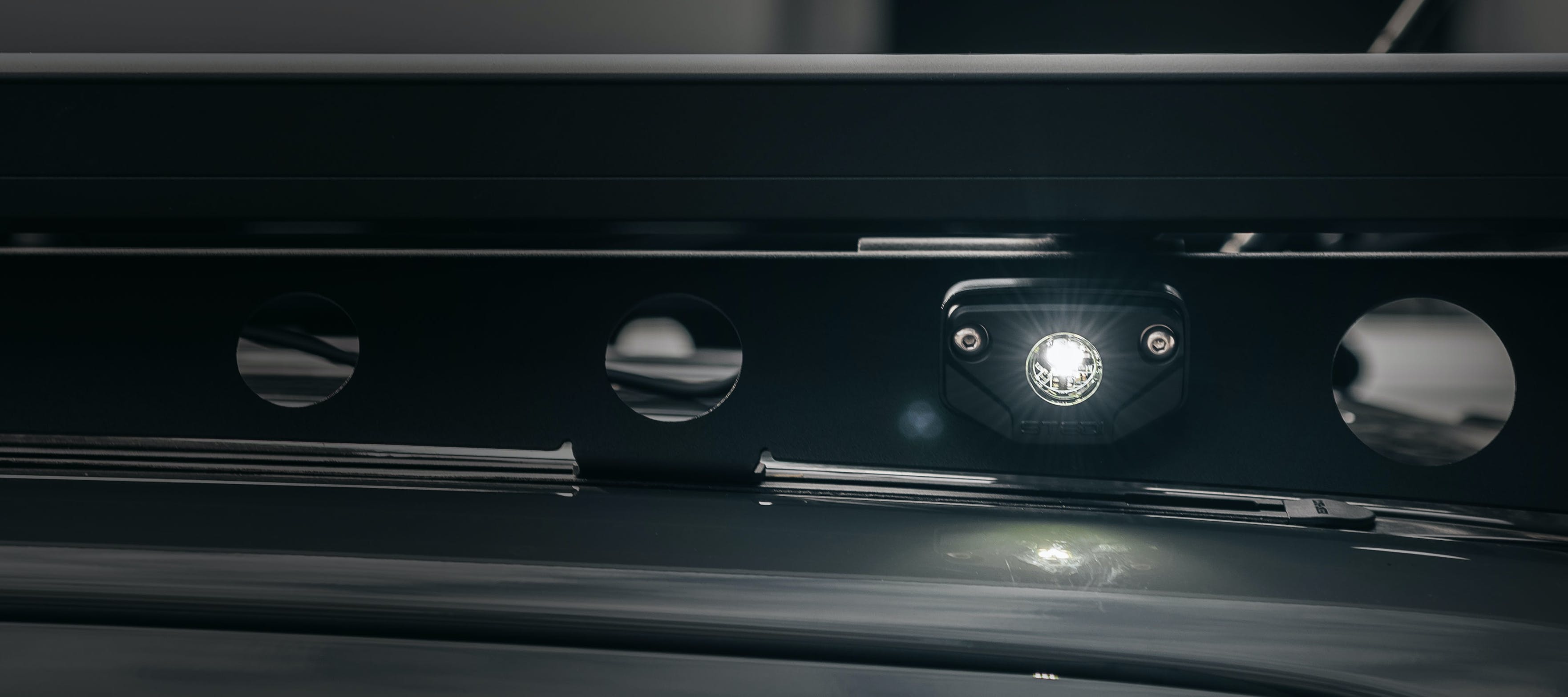 STEDI Surface Rock Light, Kaltweiß (1 Stk.) - GPC-Offroad