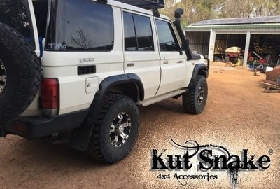 Kut Snake Kotflügelverbreiterung Toyota Landcruiser 76 Series - 50 mm Breite