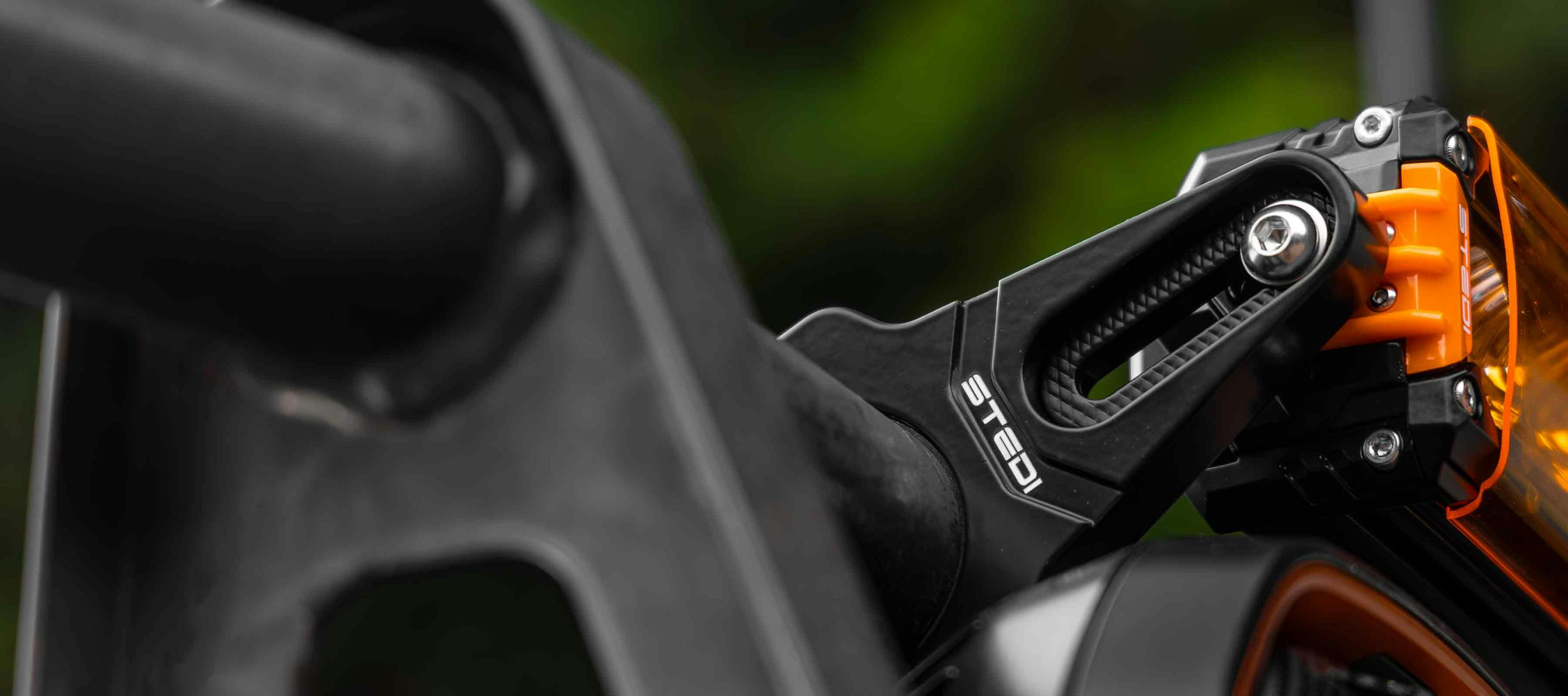 STEDI VICE CLAMP Rohrklemme Montagehalterungen (große Größen)  | Schwarz - GPC-Offroad